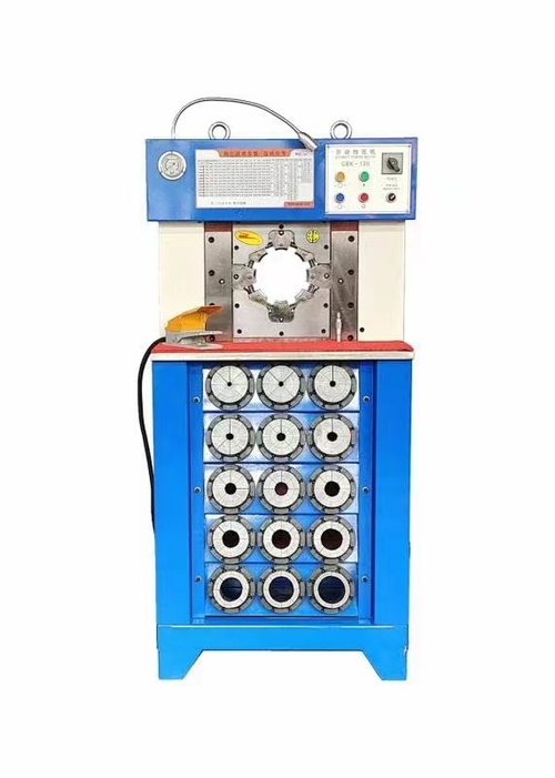 Jüngste Firmenblogs über Wie bereitet man eine Hydraulikschlauch-Crimpmaschine für verschiedene Schlauchtypen vor?
