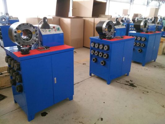 2 Zoll 4Shipping und Behandlung der Kräuselungsmaschinen-vertikaler Gummihochdruckschlauch-Kräuselungsmaschine der Bremsleistungs-51BY