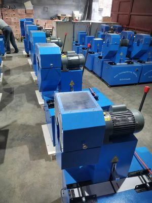 Elektrische Schlauch-Skiving-Maschine 600mm X 500mm X 800mm 75kg für schnelles und präzises Skiving