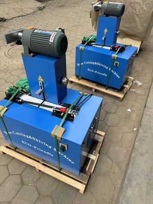Staubfreie Kautschukschlauchschneidemaschine und Skiving-Maschine mit 4 Schichten und fortgeschrittener Knopfsteuerung 2 Zoll 6-51mm Blau