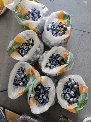 Ein guter Preis. Rohstoff aus Edelstahl Gabelstapler Wiederverwendbare Hydraulische Schlauchfittings Weibliche Männliche Hydraulische Schlauchfittings Ferrule Online