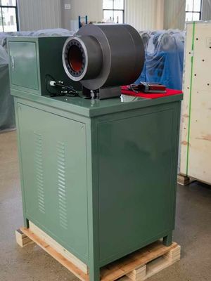 Grüne Farbe Elektrische 2 Zoll kompakte Struktur Hydraulische 10 Dies Schlauchcrimping Maschine / Schlauch Crimper