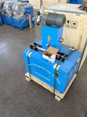 Hochleistungs-elektrische 2 Zoll 6 Schichten Schlauch-Schneid-und Skiving-Maschine mit Klinge