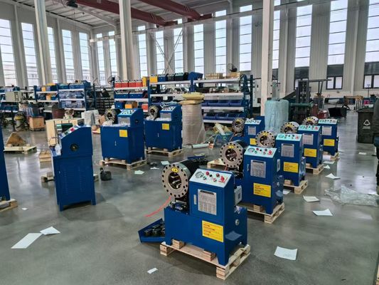 Ein guter Preis. Genaue Krempmaschine DX68 Schlauchkrempmaschine 10 Stück 2 Zoll Von 6 bis 51mm ±0.01mm 600T Krempkraft 245Kg Online