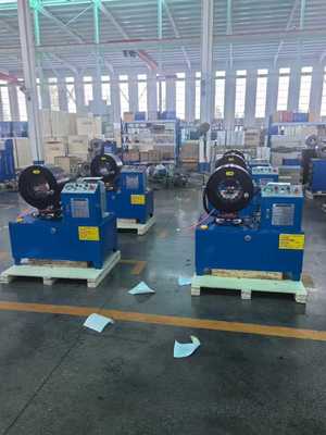 Ein guter Preis. 4-Zoll-Hydraulikschlauch-Crimpmaschine mit SPS-Steuerung, 16 Matrizen, 6-102 mm Bereich Online