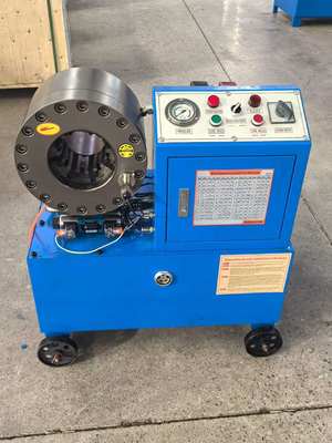 Ein guter Preis. 2 Zoll 10 Matrizen Mobile Schlauchcrimpmaschine mit 600T Crimpkraft und 200 Stück pro Stunde Effizienz Online