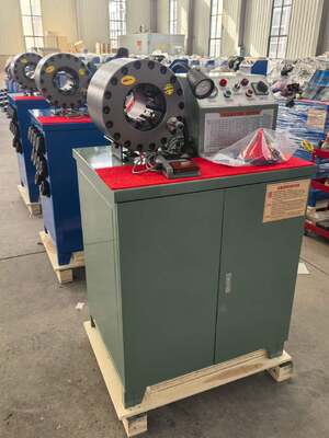 Ein guter Preis. 2 Zoll 600 Tonnen Druckkraft Gummischlauch-Crimpmaschine Höheres Modell Grüne Farbe 220V/380V Spannung Mit 6-51mm Bereich Und 10 Austauschbaren Werkzeugen Online