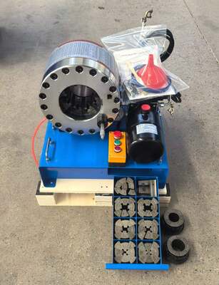 2 Zoll 12V / 24V Spannung Hydraulische Schlauch Krempmaschine mit 600T Krempkraft 10 Stiele und 6-51mm Reichweite für Auto-Laden