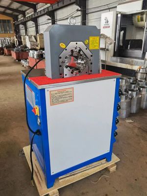 Ein guter Preis. Große hydraulische Presse der Strecken-Klimaanlagen-Schlauch-Bördelmaschinen-6-51mm für Schläuche CBK-51B Online