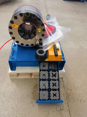 Ein guter Preis. 2 Hochdruckschlauch-Kräuselungsmaschine 600T der Zoll-manueller Schlauch-Bördelmaschinen-51MM Online