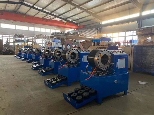 Ein guter Preis. Quetschwerkzeug des hydraulischen Schlauches 2-Zoll hoher der Druck-hydraulischer Schlauch-Kräuselungsmaschine DX68 Online