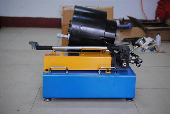 Ein guter Preis. Presse-Maschine des hohe Leistungsfähigkeits-manueller Schlauch-Kräuselungsmaschinen-Hochdruck-Schlauch-600t Online