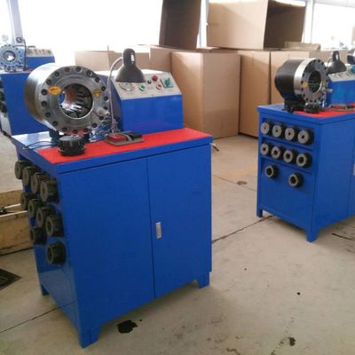 Ein guter Preis. Elektrisch betriebener hydraulischer Schlauch-Kräuselungsmaschine 31.5MPa für industriellen Gebrauch Online