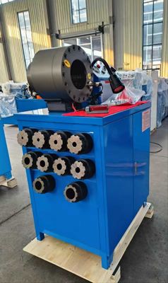 Neue Technologie Schmiedprozess 2 Zoll hohes Modell Blaue Farbe 10 Dies Schlauch-Crimper / Gummi-Schlauch-Crimping-Maschine mit 600T Crimping-Kraft