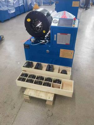 Ein guter Preis. PLC-Steuerungssystem OEM-Service Industrie 16 Dies Blaue Farben 4 Zoll Crimping Range Elektrische Hydraulik Crimping Tool 0,01mm Genauigkeit Schlauch Crimping Machine Online