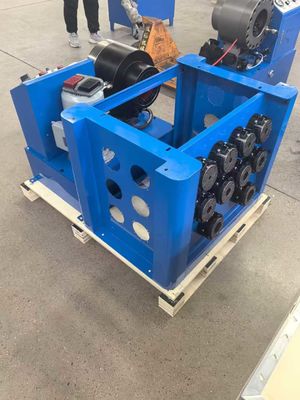 Vielseitige blaue Farbe 1,5 und 2 Zoll tragbare hydraulische Schlauchklemmmaschine mit 275 kg Tragfähigkeit