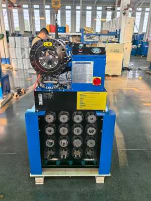 P38 Hydraulikschlauch-Crimpmaschine 6-38mm 300T Kraft 8 Gesenksätze