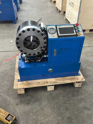 Ein guter Preis. 2.5 Zoll Hydraulische Schlauchcrimping-Maschine mit Schnellwechsel-Form-Werkzeug und 10 austauschbare Stollen für vielseitiges Crimping Online