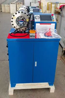 Ein guter Preis. 2 Zoll 600T Gummischlauch-Crimpmaschine, höheres Modell, blaue Farbe, 220 V/240 V/380 V/415 V Spannung, SPS-Steuerungssystem mit 6–51 mm Reichweite und 10 austauschbaren Einsätzen Online