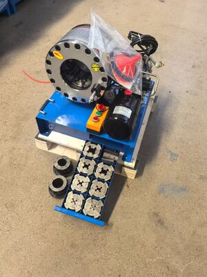 Ein guter Preis. 12V/24V Spannung Hydraulische Schlauchcrimping-Maschine mit 600T Crimping-Kraft 10 Stück und 6-51mm Reichweite für Auto-Laden Online