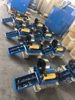 Ein guter Preis. 1 Zoll manuelle hydraulische Schlauchpressmaschine Pressbereich von 6 mm bis 25 mm ohne Spannung mit 7 Matrizen für hydraulische Anwendungen unterschiedlicher Druck von 31,5 bis 60 MPa nach Kundenwunsch online