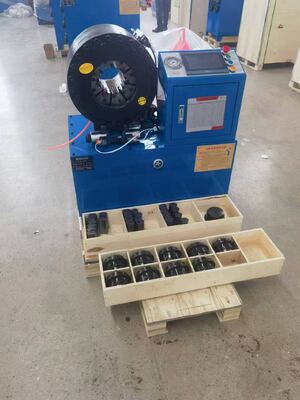 Ein guter Preis. 6 Zoll Bis Zu 150mm Hydraulikschlauch-Crimpmaschine Mit 220V/380V/415V/240V Spannung SPS-Steuerungssystem 4-150mm Crimpbereich Große Öffnung Und 20 Austauschbare Matrizen online